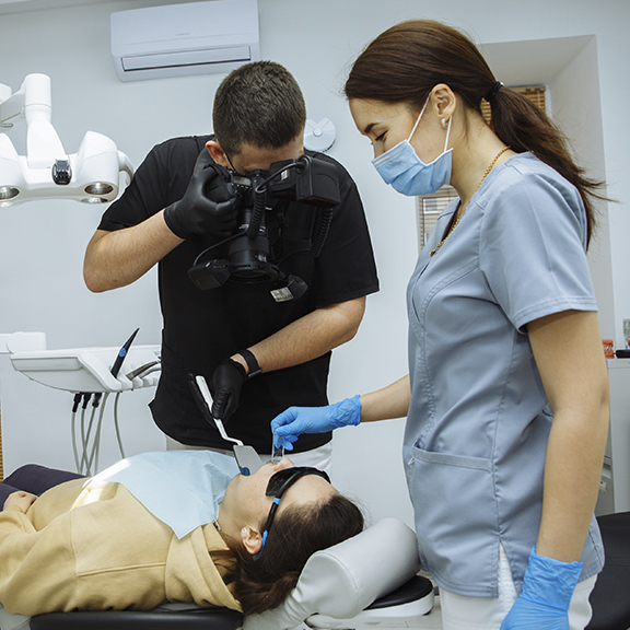 Фиксация металлических брекетов с выгодой 30 000 ₽ - за 60 000 ₽ вместо 90 000 ₽!